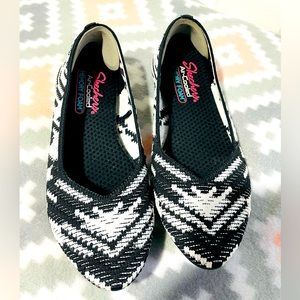 Skechers® Cleo Blurry Women's Flats Size 7.5